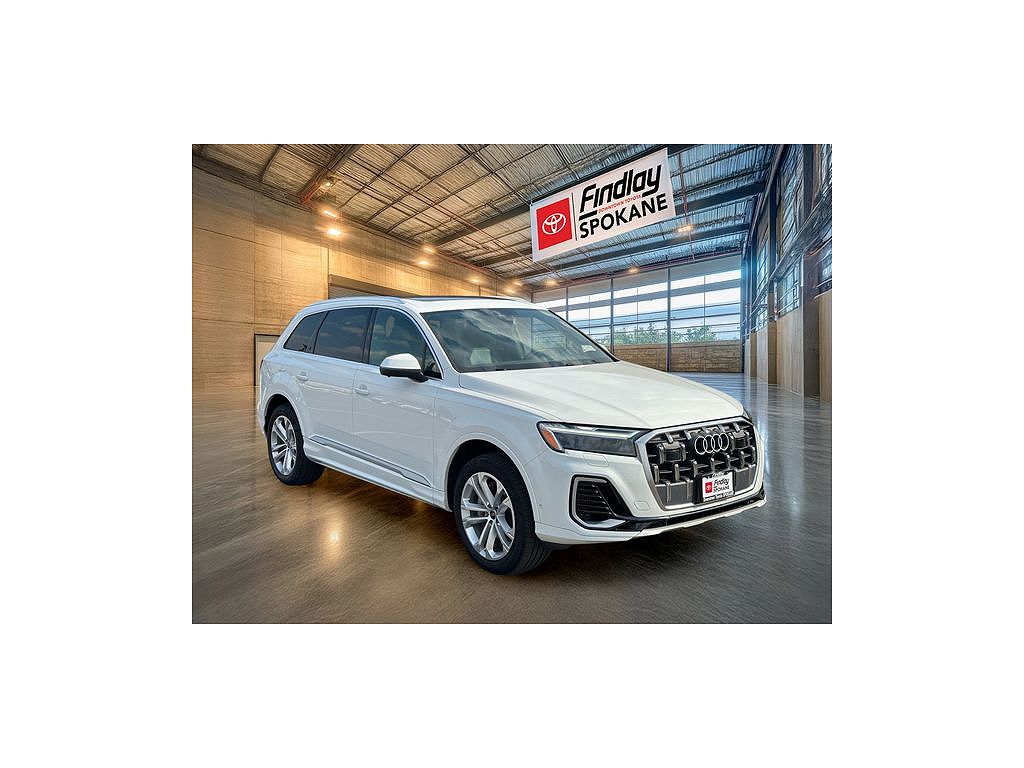 2025 Audi Q7 55 Premium