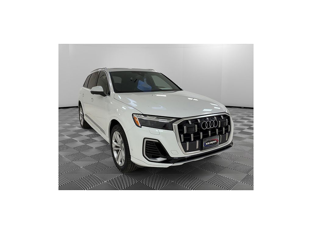 2025 Audi Q7 Premium Plus