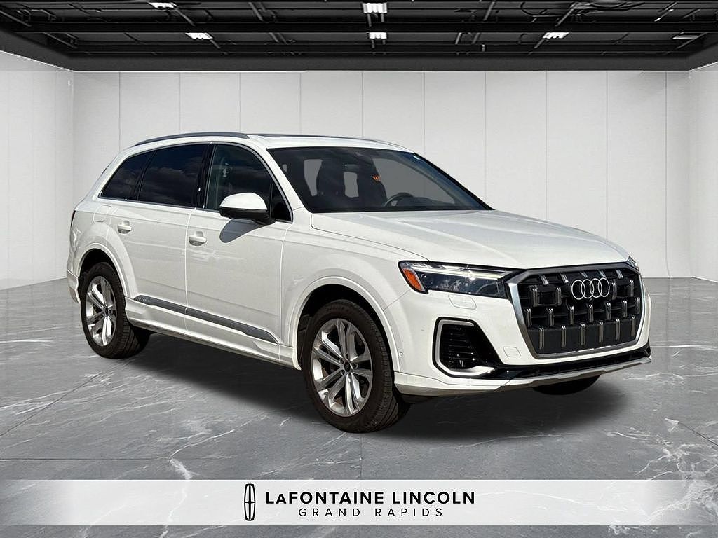 2025 Audi Q7 55 Premium Plus quattro
