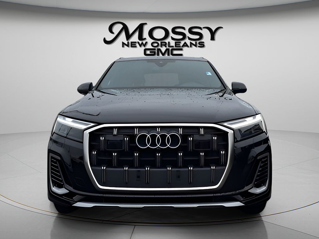 2025 Audi Q7 Premium Plus