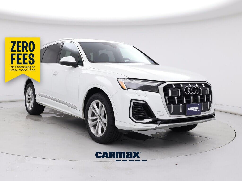 2025 Audi Q7 Premium Plus