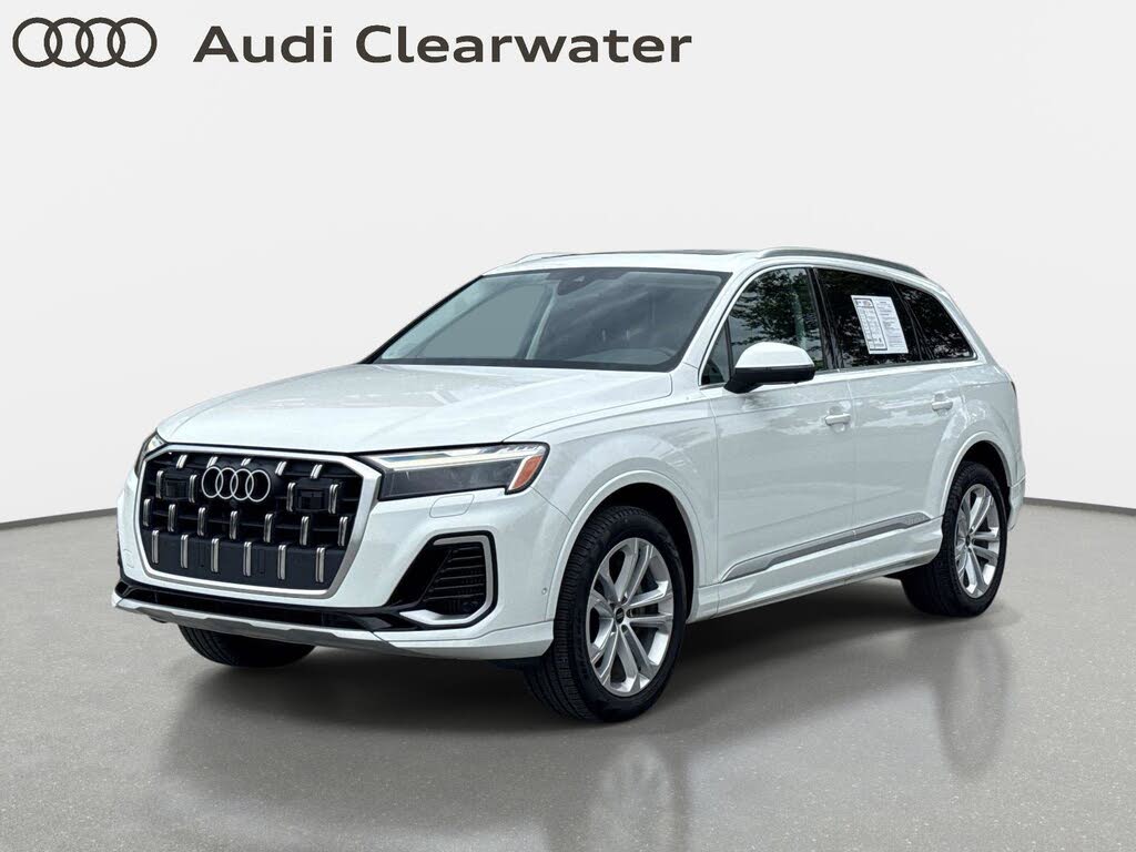 2025 Audi Q7 Premium Plus