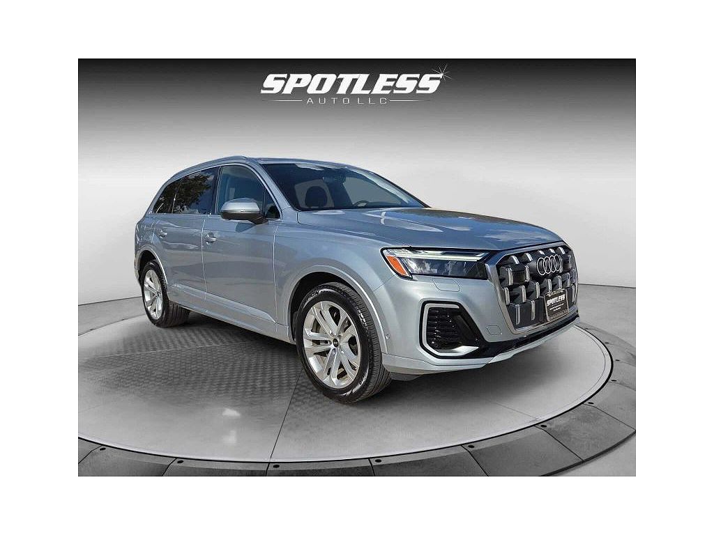 2025 Audi Q7 Premium Plus