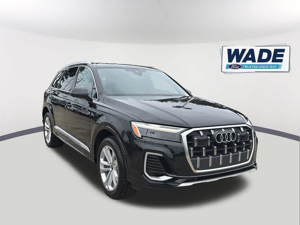 2025 Audi Q7 Premium Plus