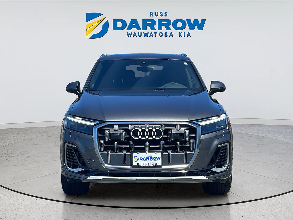 2025 Audi Q7 Premium Plus