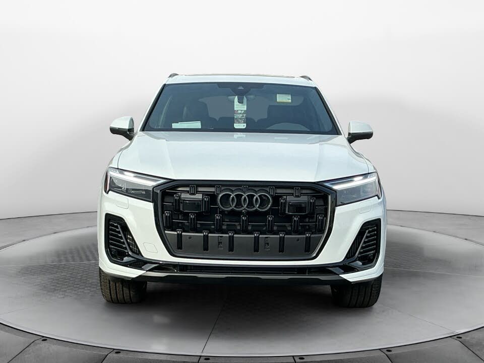 2026 Audi Q7 Premium Plus