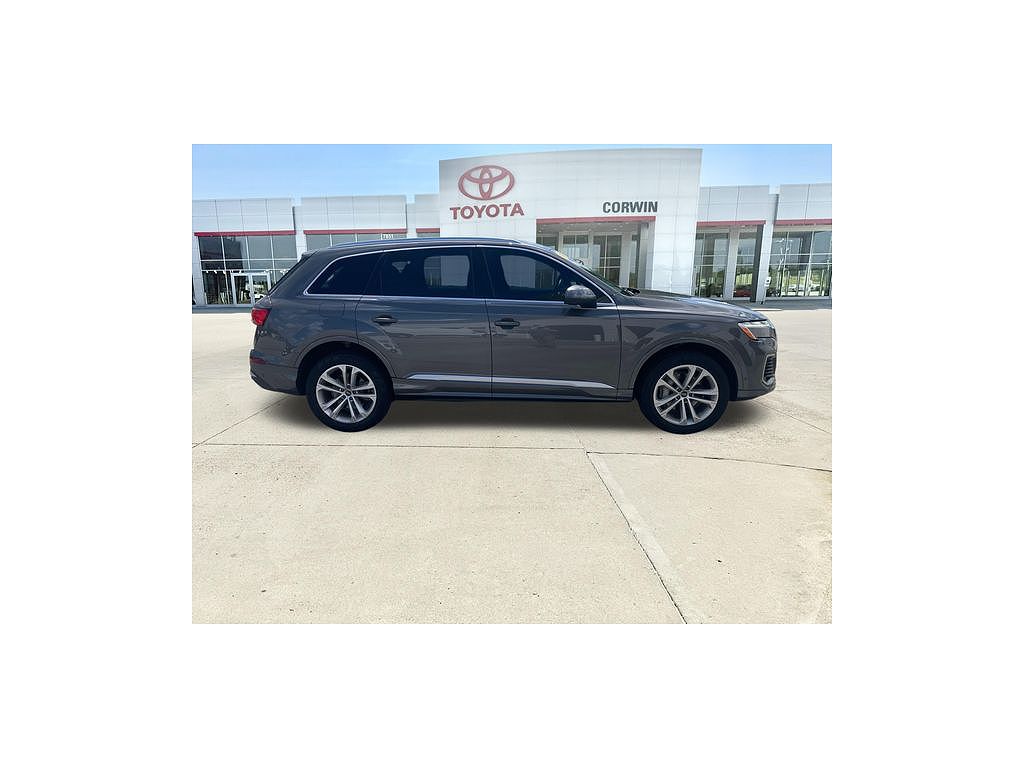 2025 Audi Q7 55 Premium Plus