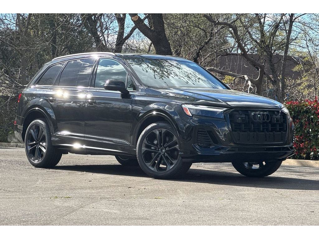 2026 Audi Q7 Premium Plus