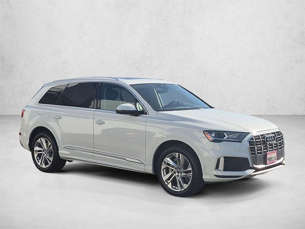 2021 Audi Q7 Premium Plus