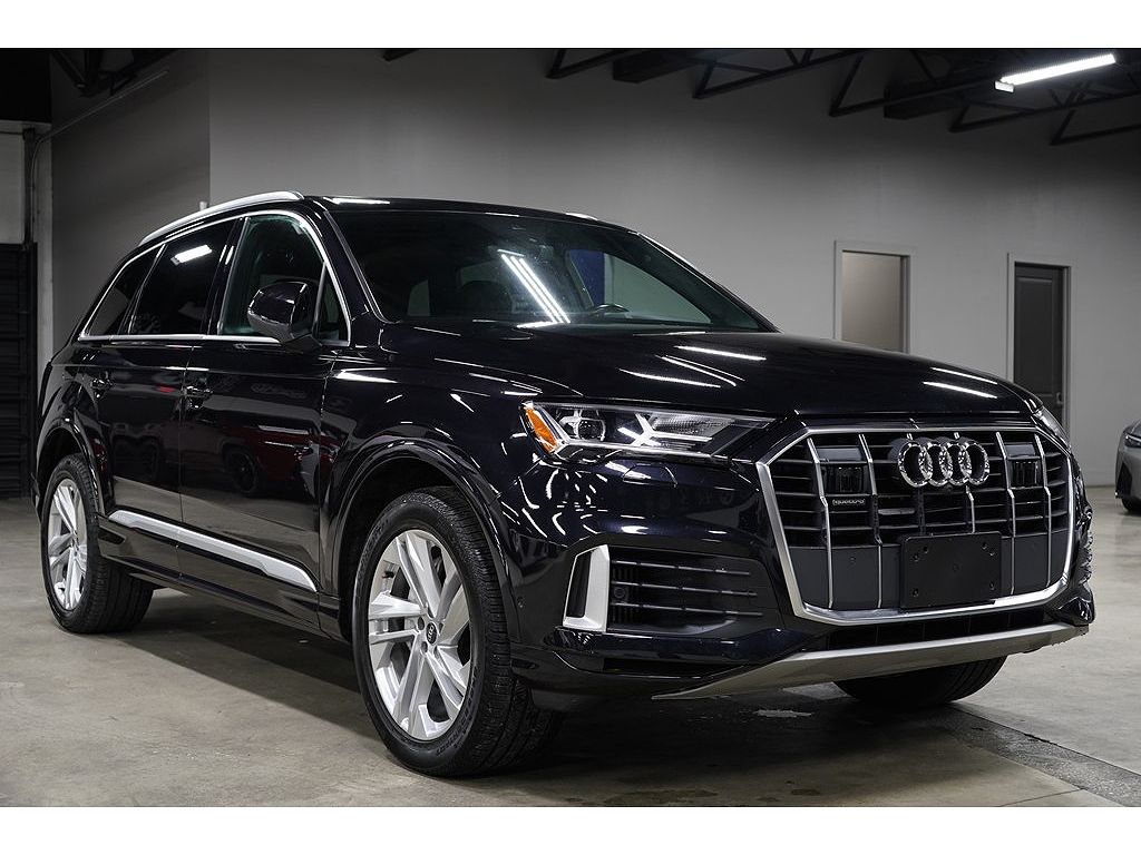 2021 Audi Q7 Premium Plus
