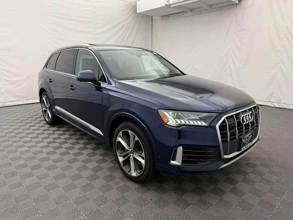 2021 Audi Q7 Premium Plus