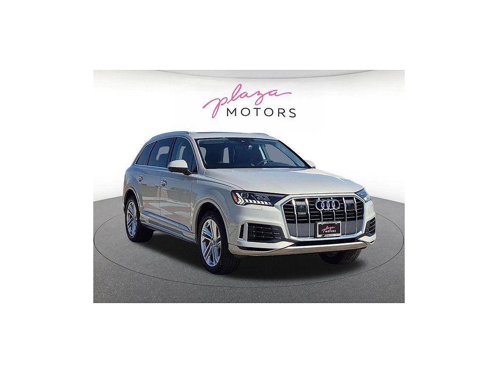 2023 Audi Q7 Premium Plus