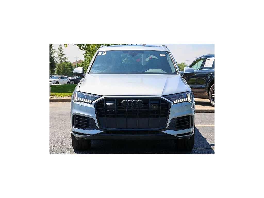2023 Audi Q7 Premium Plus