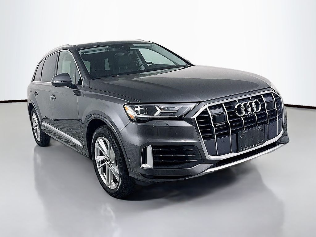2022 Audi Q7 Premium Plus