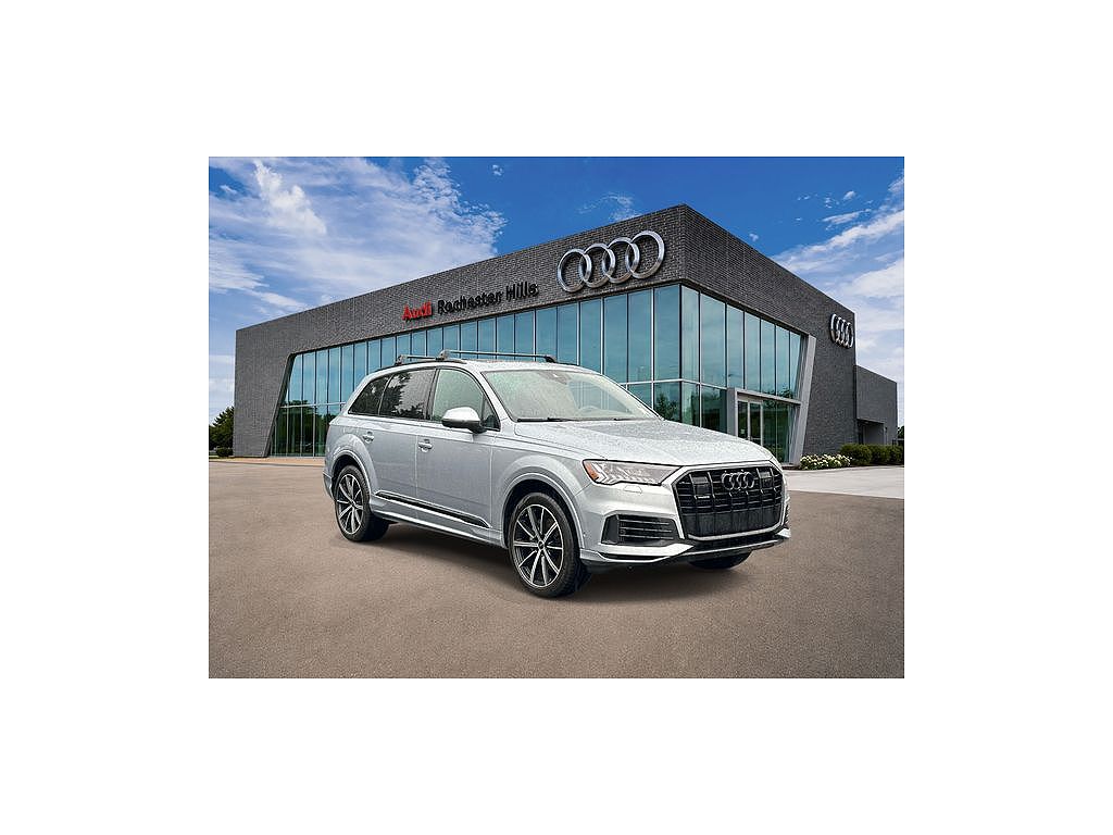 2023 Audi Q7 Premium Plus