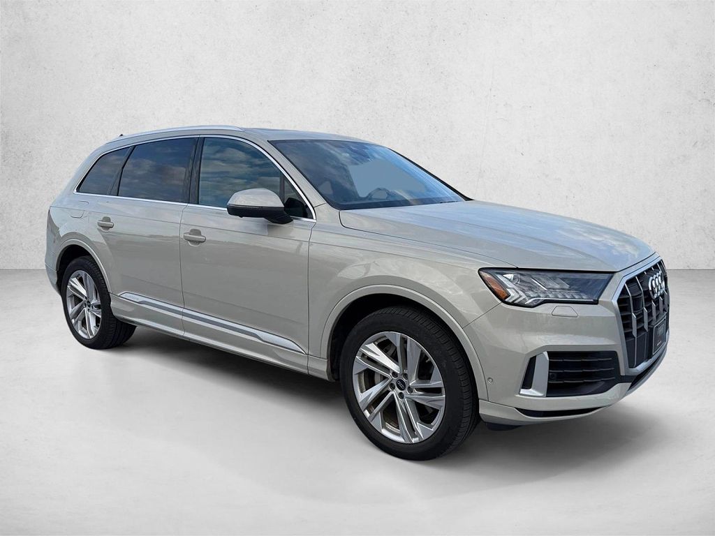 2023 Audi Q7 55 Premium Plus