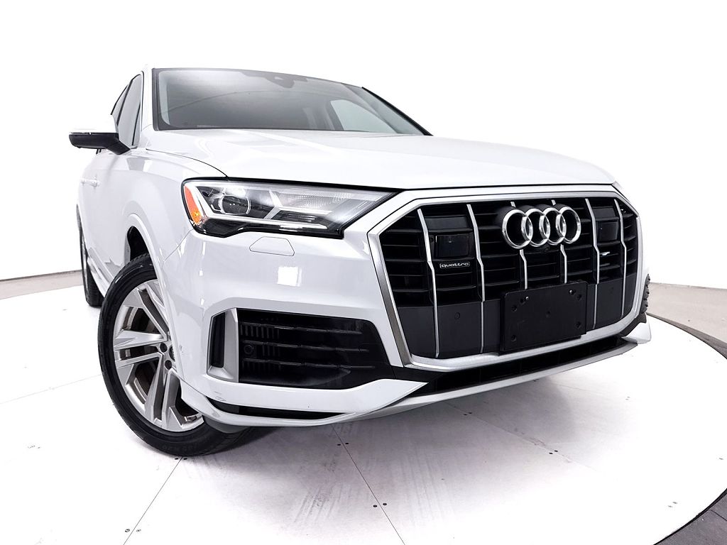 2023 Audi Q7 Premium Plus