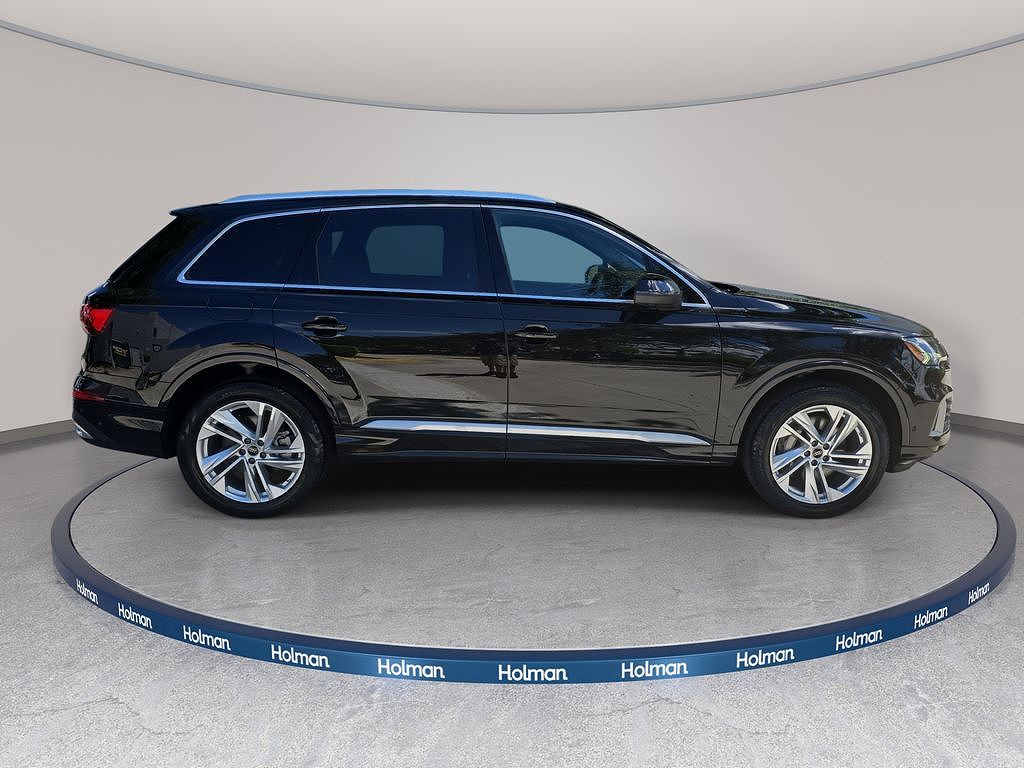 2023 Audi Q7 Premium Plus