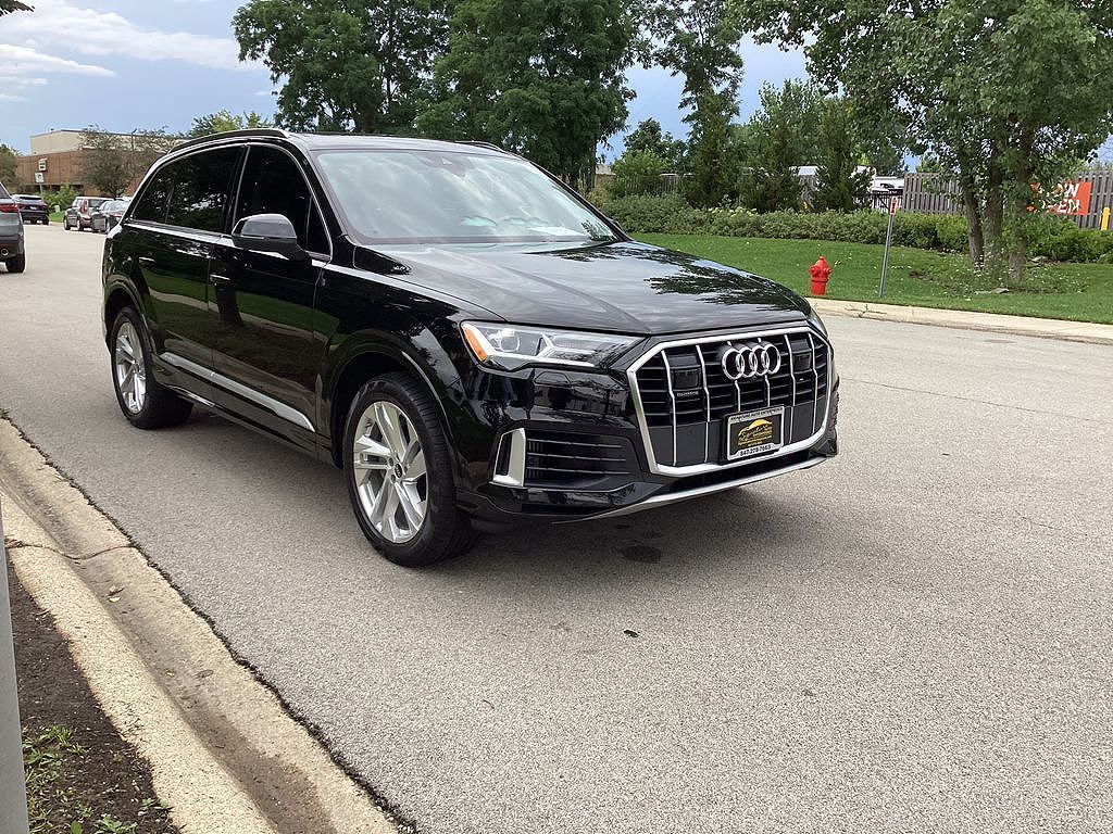 2022 Audi Q7 Premium Plus