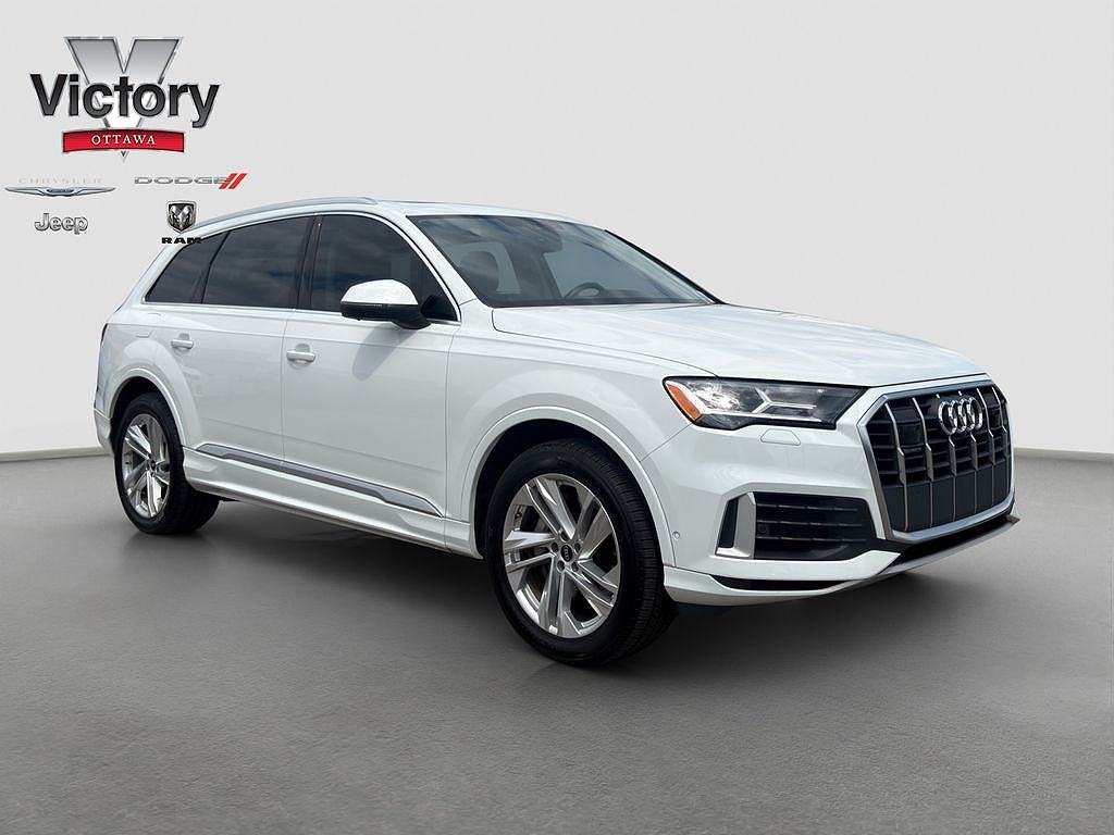 2023 Audi Q7 Premium Plus
