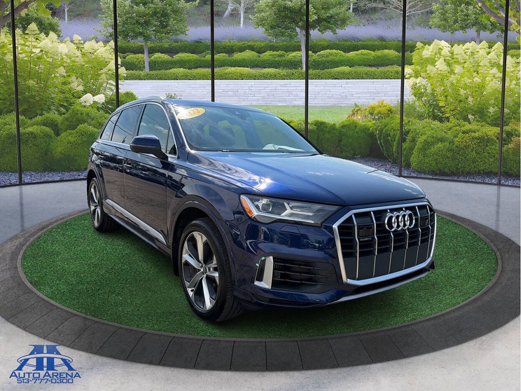 2022 Audi Q7 Premium Plus