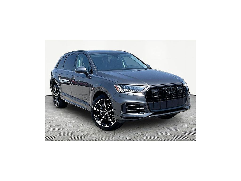 2023 Audi Q7 Premium Plus