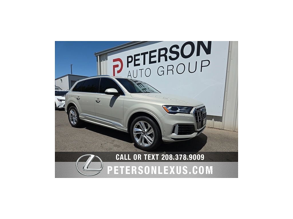 2022 Audi Q7 Premium Plus