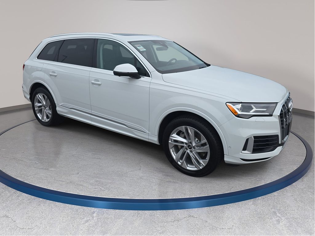 2022 Audi Q7 Premium Plus