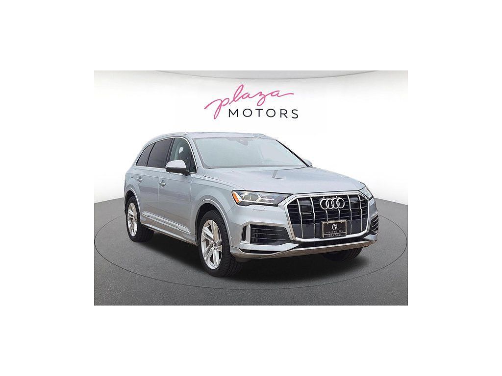2023 Audi Q7 Premium Plus