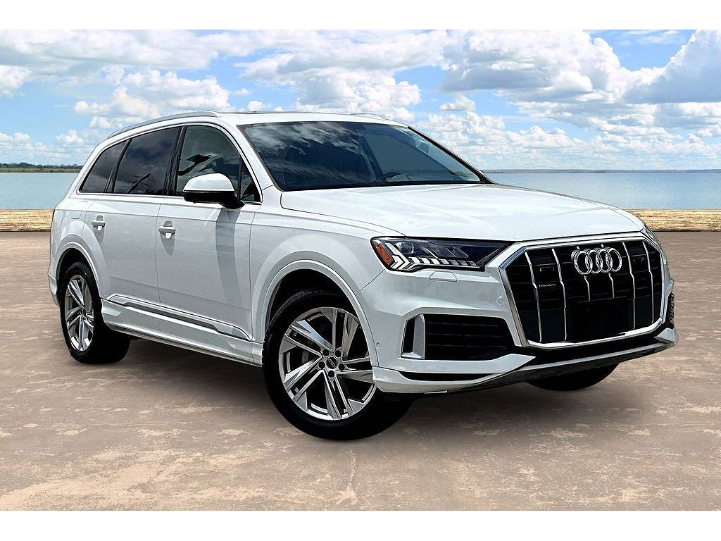 2023 Audi Q7 Premium Plus