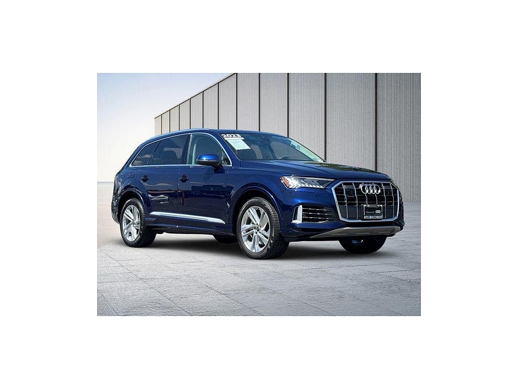 2023 Audi Q7 Premium Plus