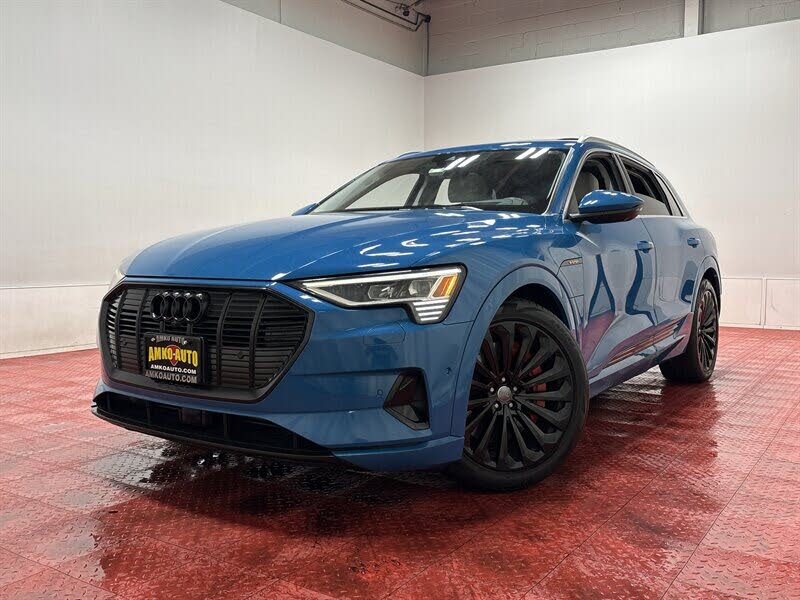 2019 Audi e-tron Prestige quattro