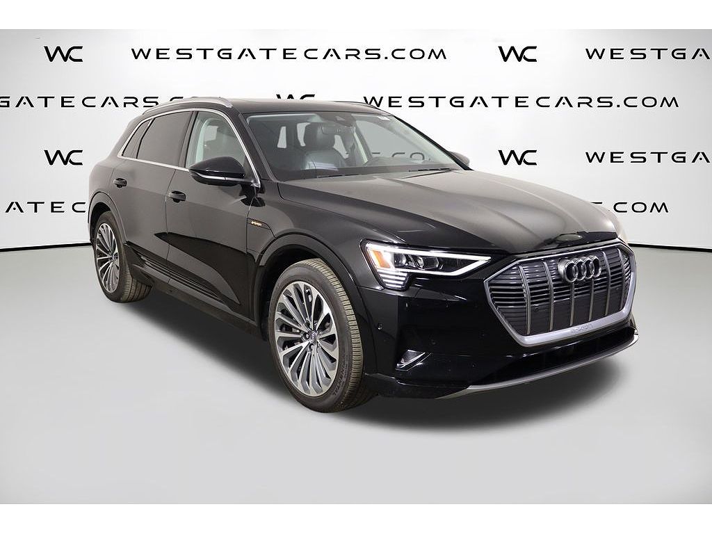 2019 Audi e-tron Prestige quattro