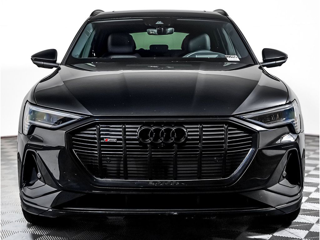 2022 Audi e-tron Chronos Edition