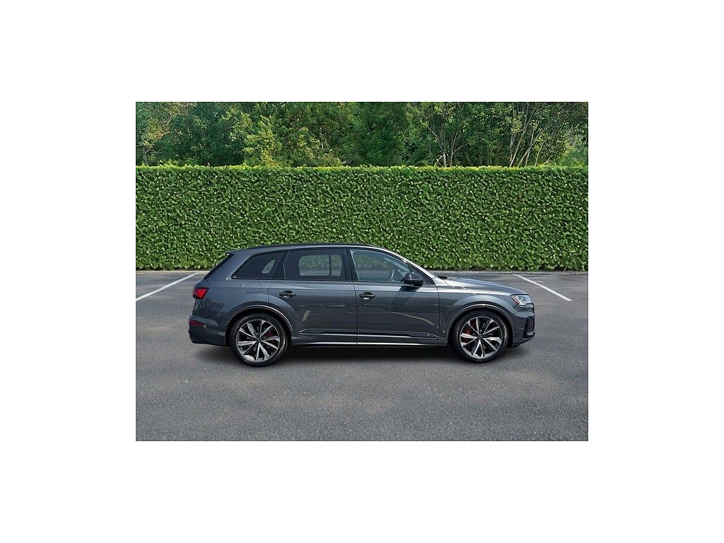 2023 Audi SQ7 Prestige