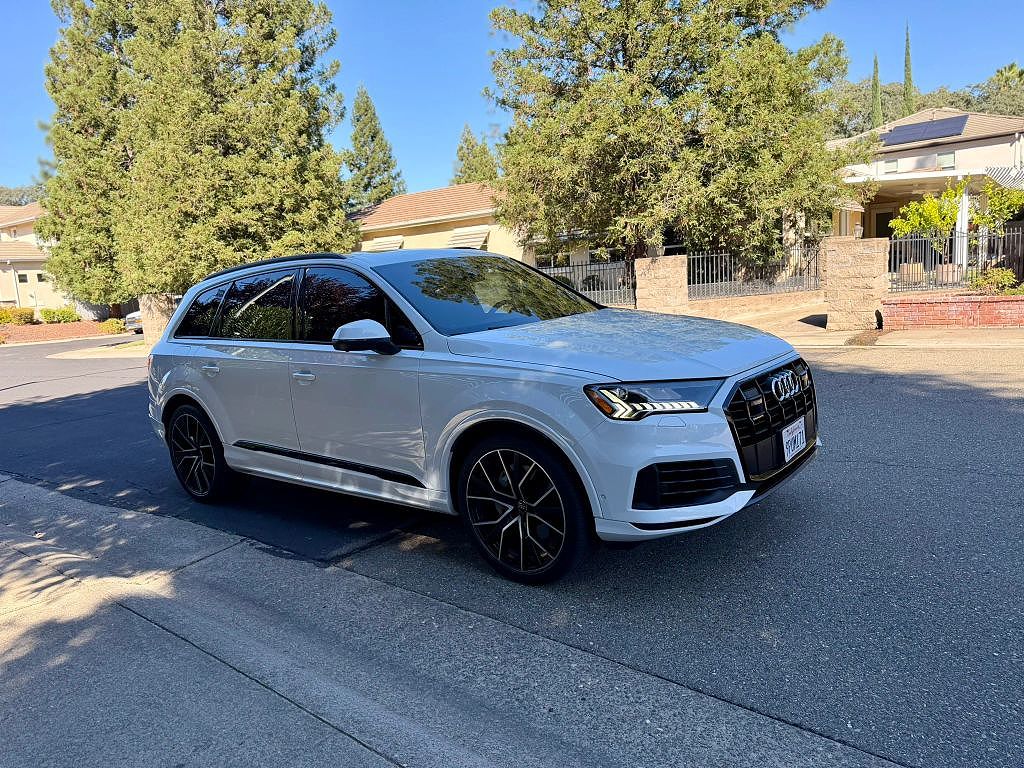 2021 Audi Q7 Prestige