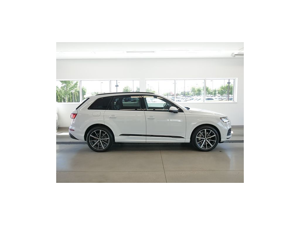 2023 Audi Q7 Prestige