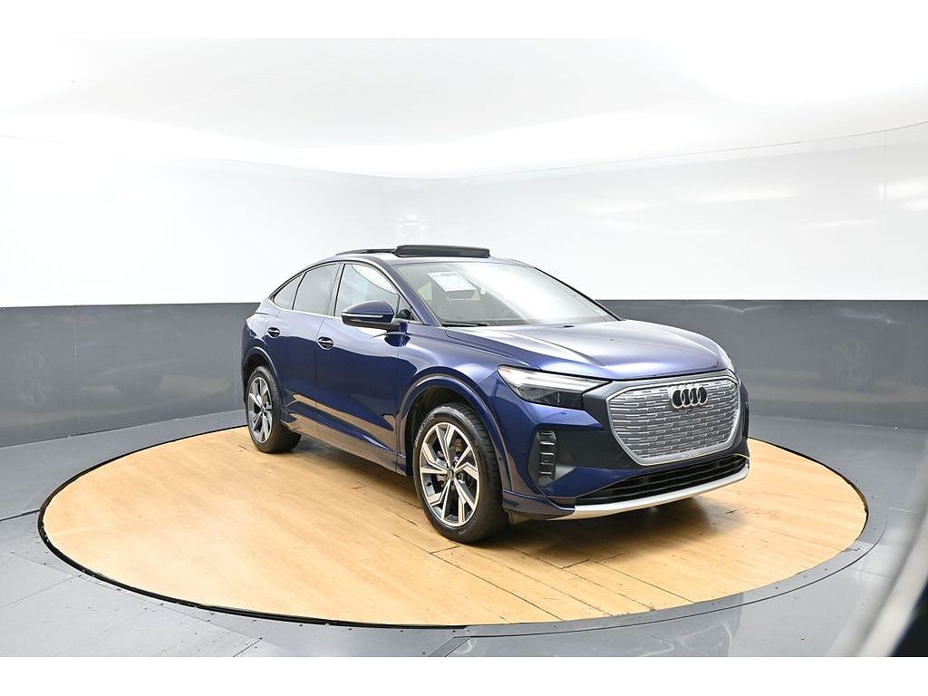 2022 Audi Q4 e-tron Premium Plus