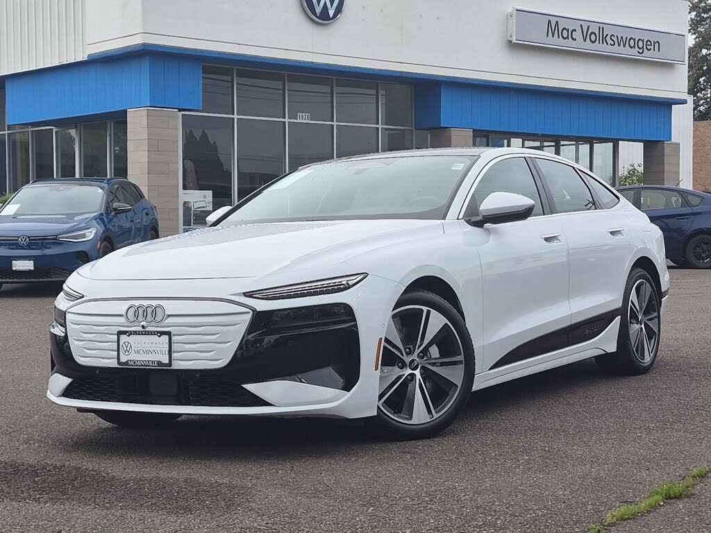 2025 Audi A6 Sportback e-tron Premium Plus
