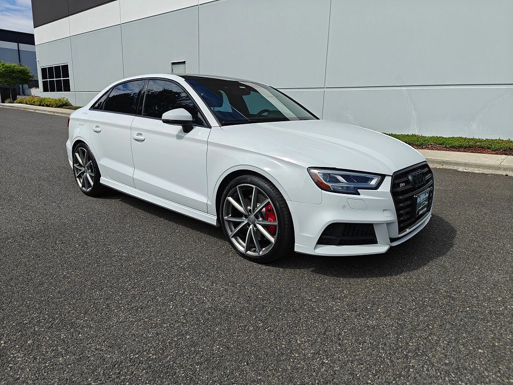 2017 Audi S3 2.0 TFSI Premium Plus quattro