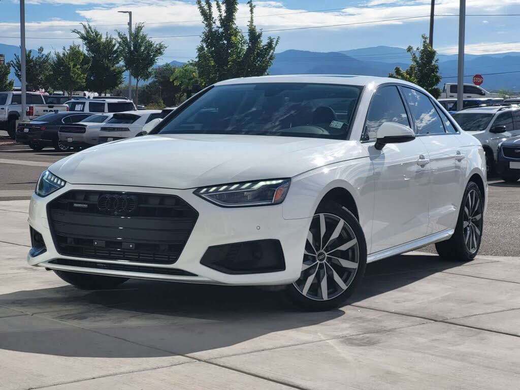 2022 Audi A4 Premium Plus