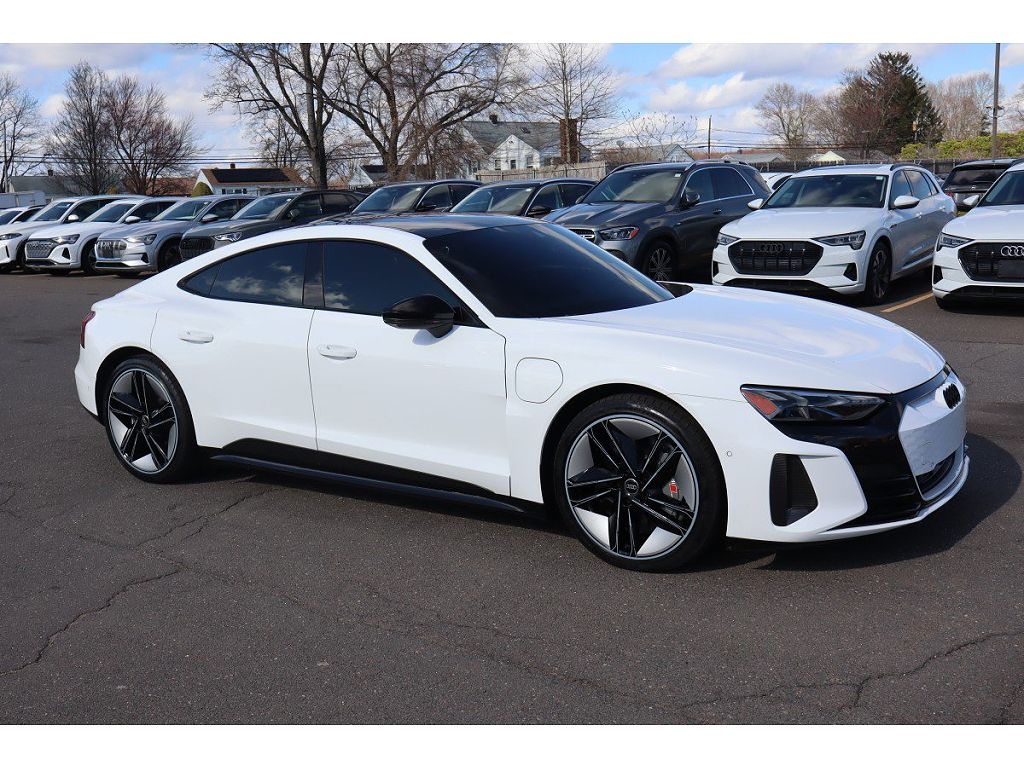 2023 in White, 5,492 miles for sale in East Windsor, CT