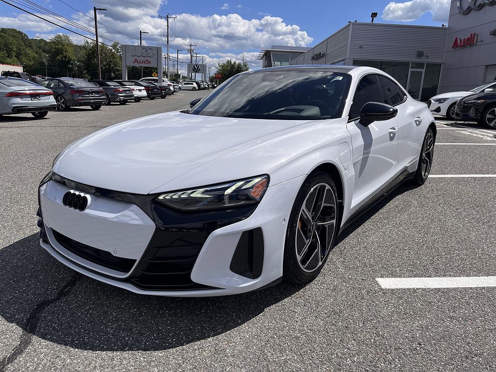 2023 Audi e-tron GT 4DR QTRO