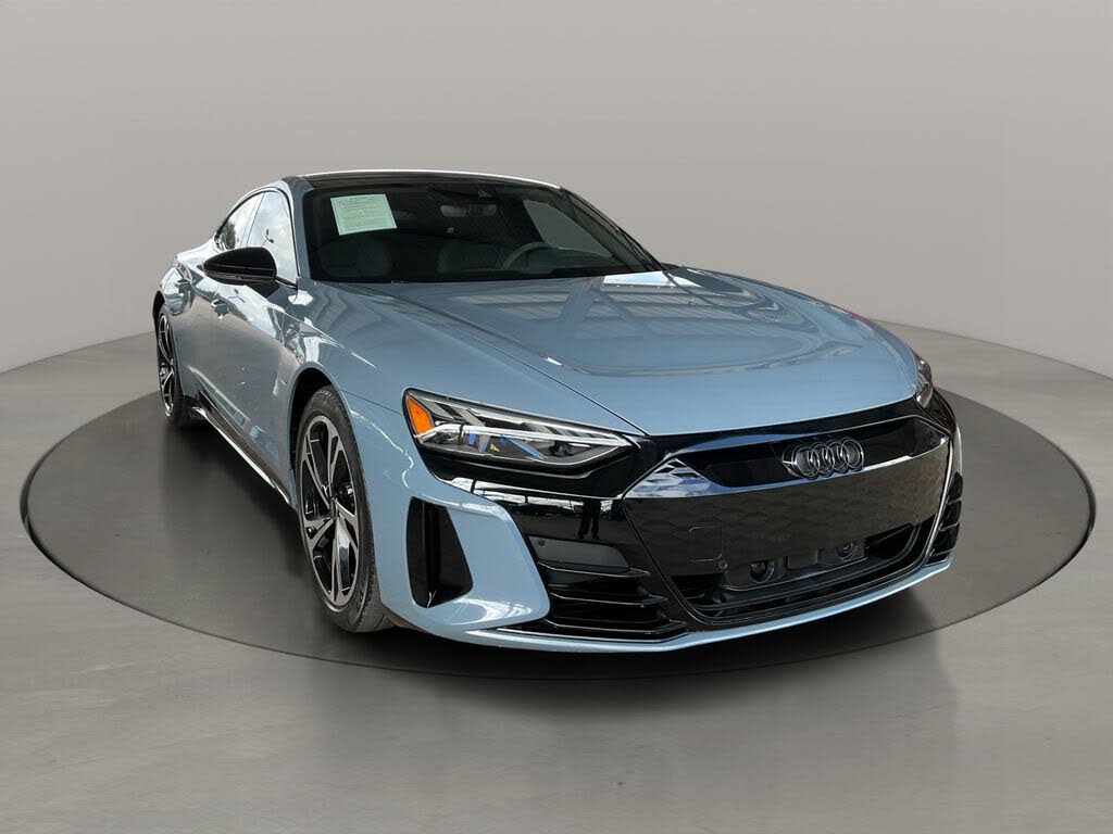 2022 Audi e-tron GT Premium Plus