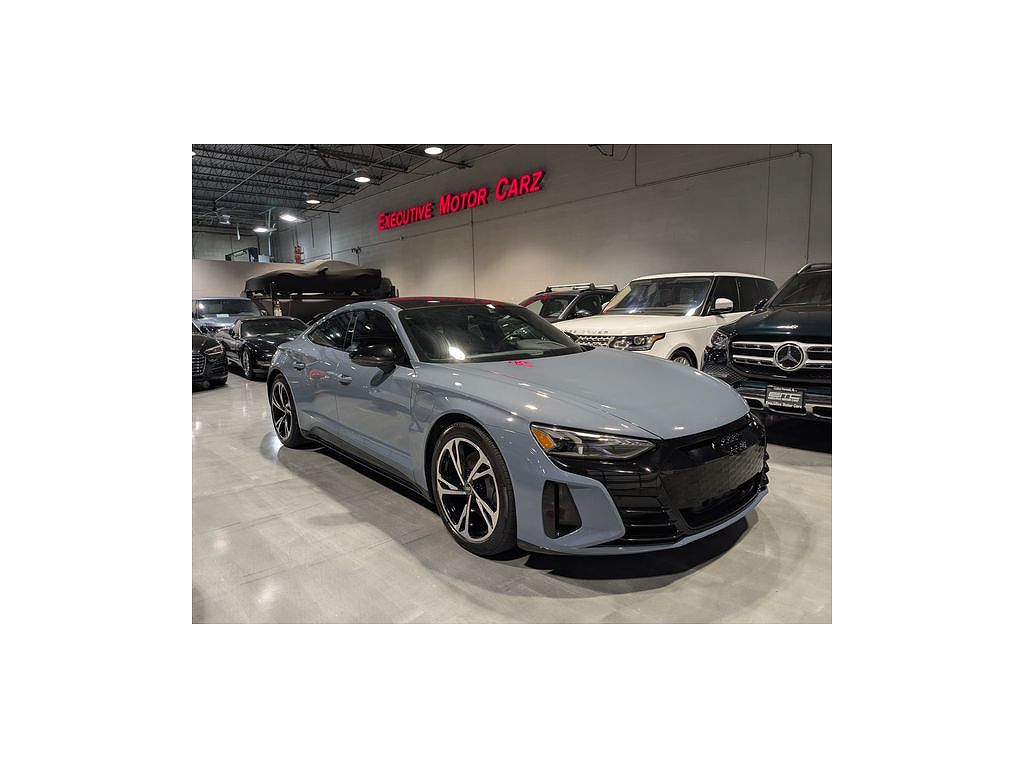 2022 Audi e-tron GT Premium Plus