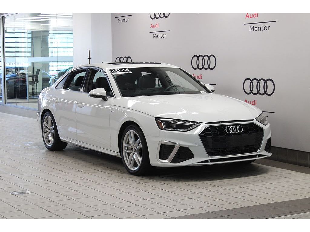 2024 Audi A4 45 S line Premium