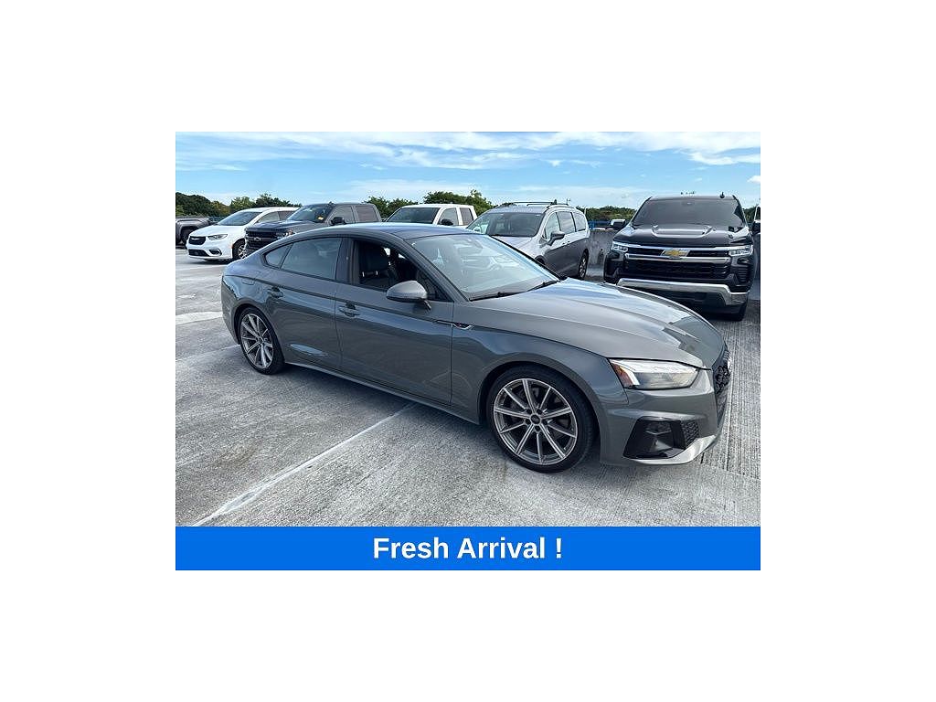 2025 Audi A5 Sportback S line Premium
