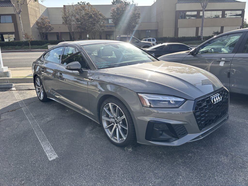2025 Audi A5 Sportback Premium S line
