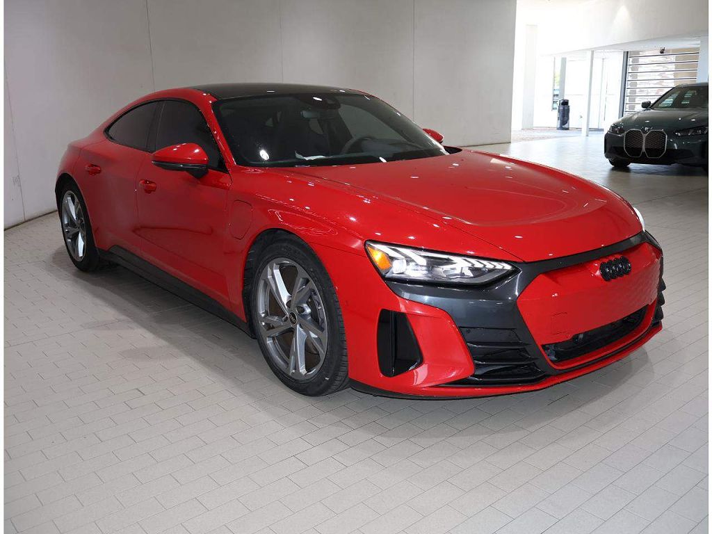 2023 Audi e-tron GT Prestige