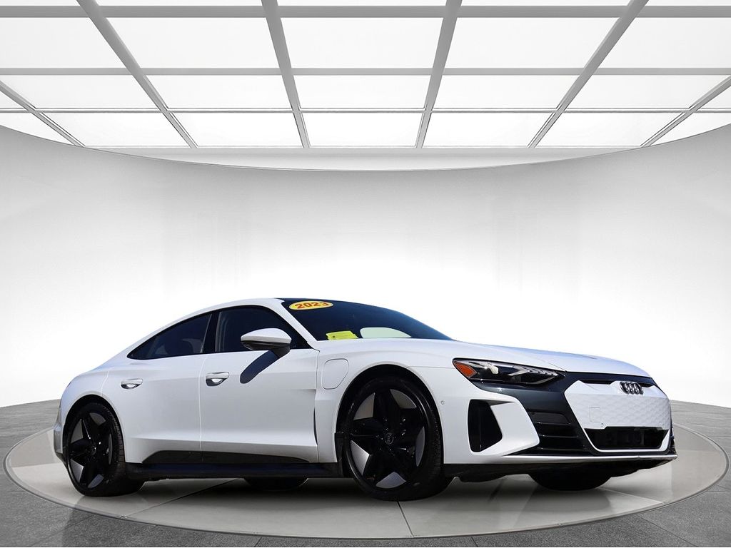 2023 Audi e-tron GT Prestige
